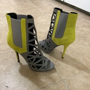 Two toned open toe heels